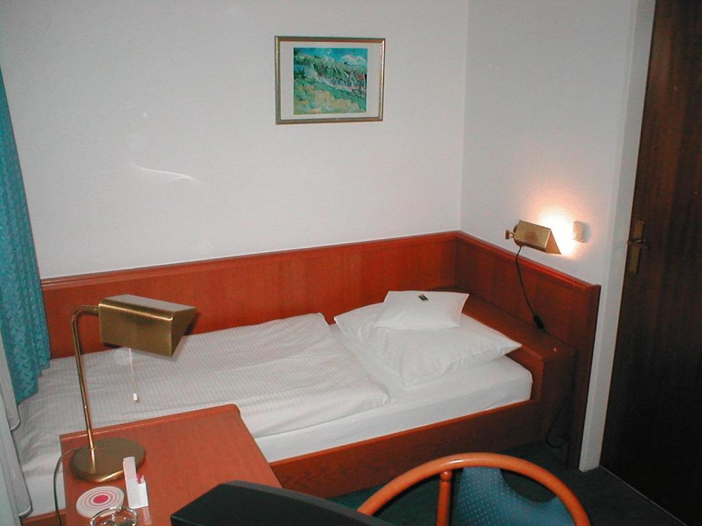 Hotel Zur Flora Essen Zimmer foto